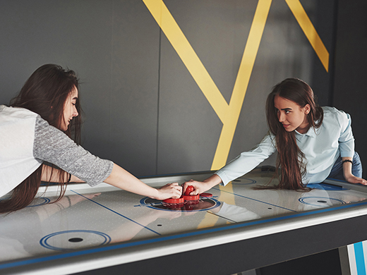 AIR HOCKEY